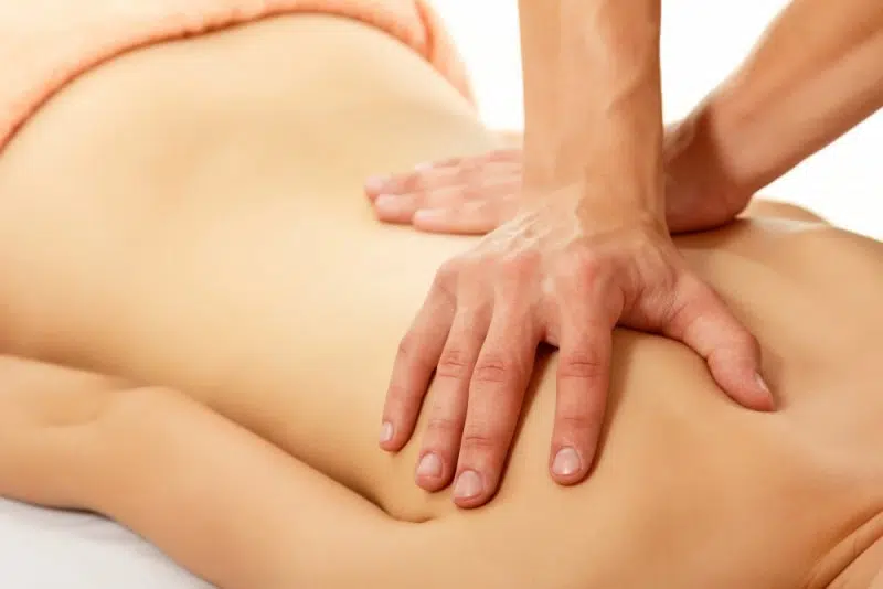 Massage à la pierre chaude Massothérapie Descansa dans la Ville de Québec